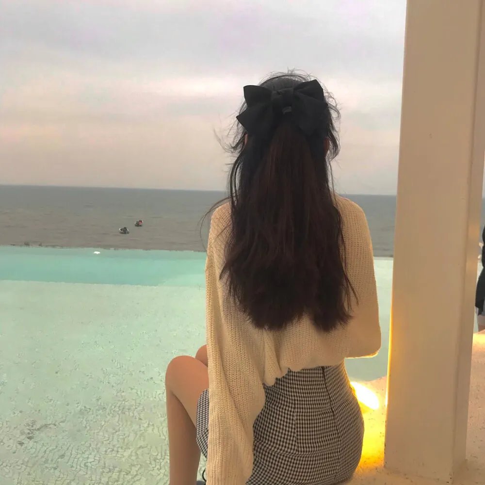 破茧歌后封神路